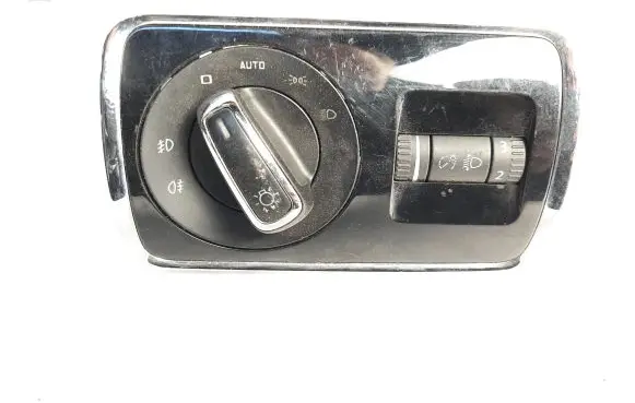 Skoda Superb B6 (3T) Light switch 3T0941431B