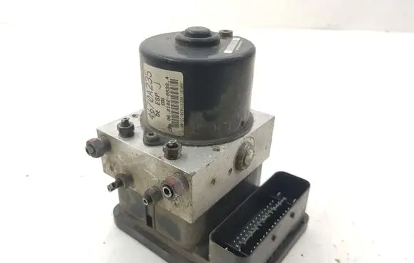 Mitsubishi Outlander ABS Pump 4670A235 215318867