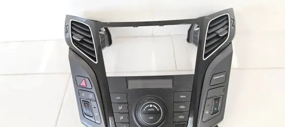 Hyundai i40 Climate control unit 972503ZDD0