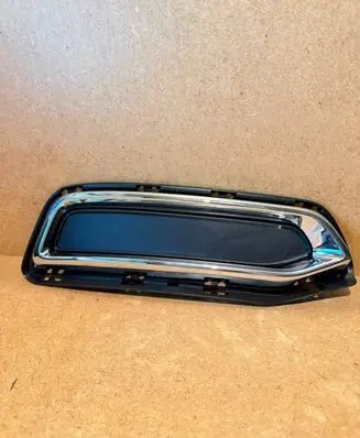 Audi A6 S6 C8 4K Muffler trim 4K0807320A 4KD807319A