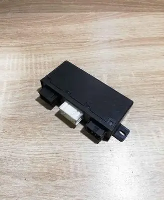 BMW 5 E39 Door control unit/module 6904255