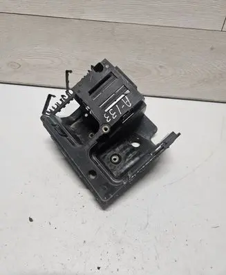 Volkswagen PASSAT B7 Fuse box cover 1K0907361B