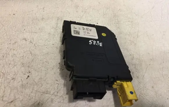 Audi A3 S3 8P Steering angle sensor 05113500 1K0953549