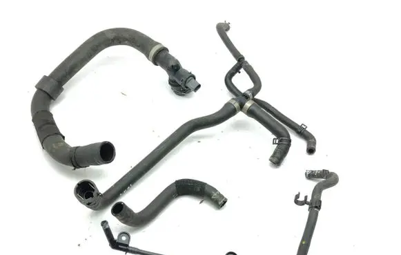 Audi A1 Engine coolant pipe/hose