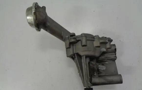 Nissan Qashqai Oil pump 150003395R