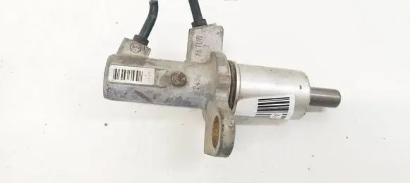 Audi A6 S6 C5 4B Master brake cylinder