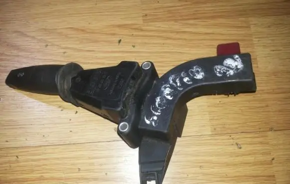 Ford Scorpio Indicator stalk 94gg13B302aa
