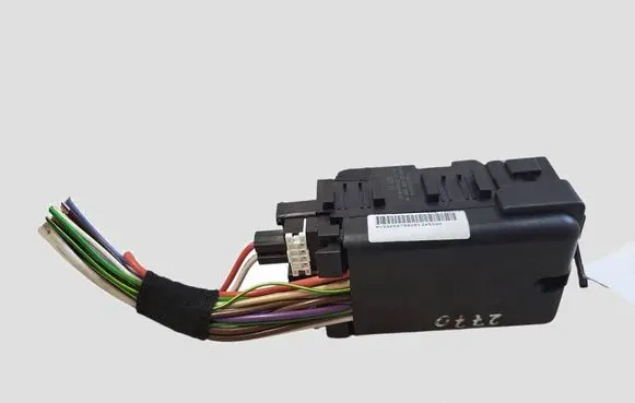 Citroen C4 Grand Picasso Fuse module 9665492680 018014781