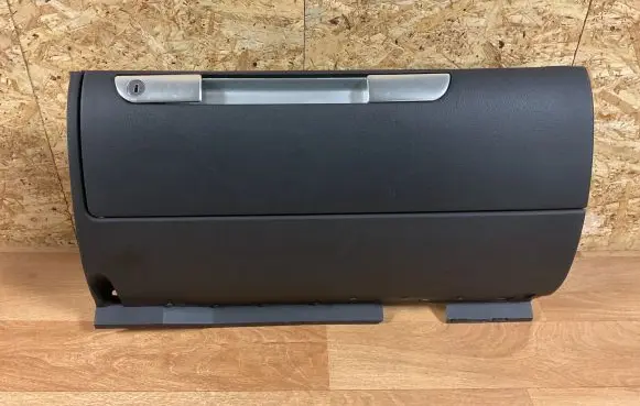 Audi TT Mk1 Glove box 8N1857095