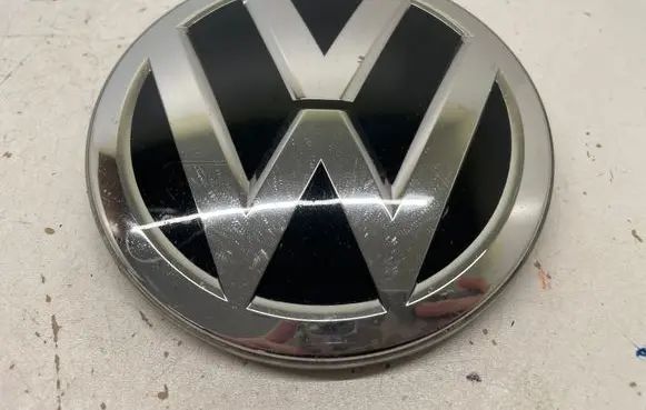 Volkswagen PASSAT B8 Manufacturer badge logo/emblem 3G0853601A 199147 70134768