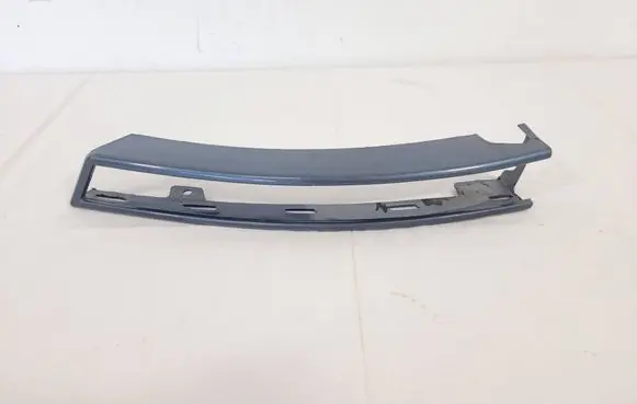Volkswagen PASSAT B6 Front bumper splitter molding 3C0807717C