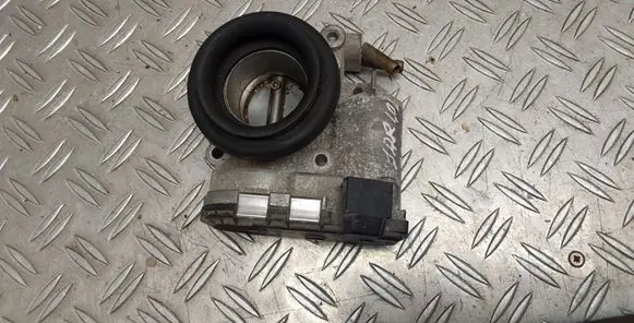 Toyota Yaris Throttle valve 220300Q010