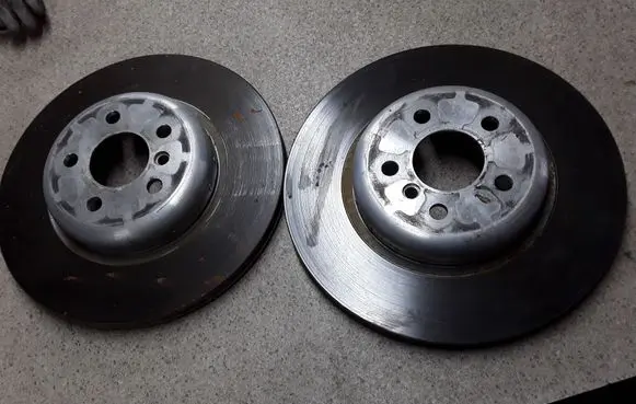 BMW X5 G05 Rear brake disc 6880079