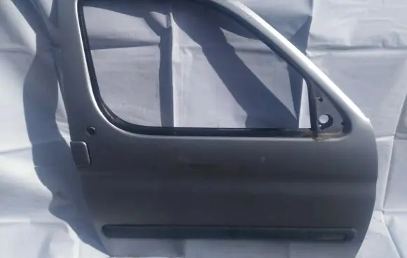 Citroen Berlingo Front door pilka