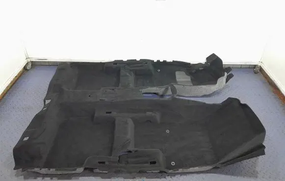 Volkswagen Tiguan Front floor carpet liner 