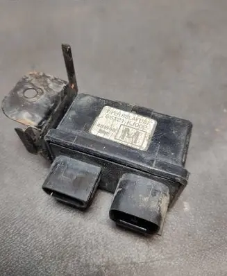 Subaru Forester SJ Window wiper relay 86121FJ002