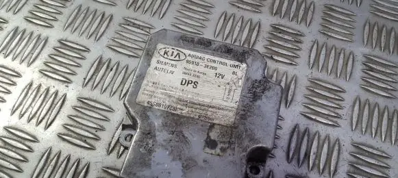 KIA Sorento Airbag control unit/module 959103e200