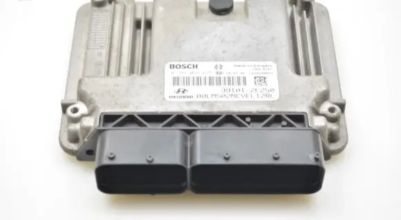 Hyundai ix35 Engine control unit/module 391012F250