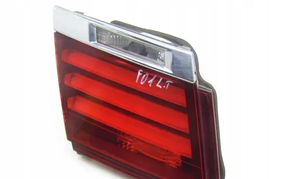 BMW 7 F01 F02 F03 F04 Tailgate rear/tail lights 7300271