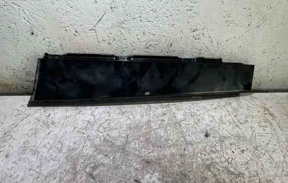 Volvo XC90 Other front door trim element