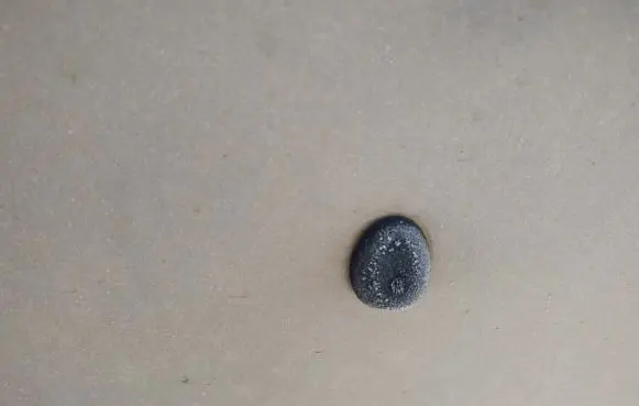 Windshield washer spray nozzle