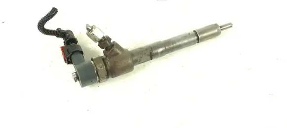 Opel Corsa E Fuel injector 0445110618