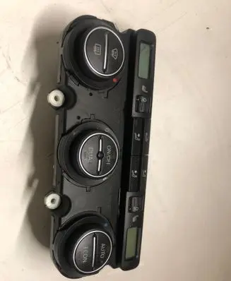 Volkswagen PASSAT B6 Climate control unit 74677532
