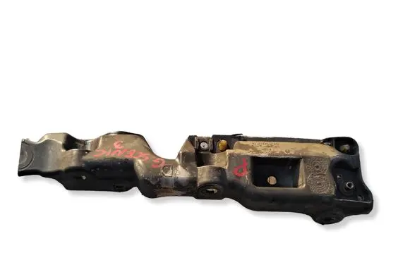 Renault Scenic III - Grand scenic III Fender mounting bracket 
