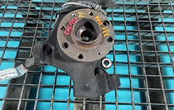 Opel Corsa E Front wheel hub spindle knuckle IMPRK1541303
