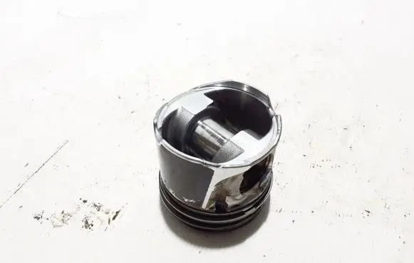 Renault Trafic II (X83) Piston with connecting rod 7701476734