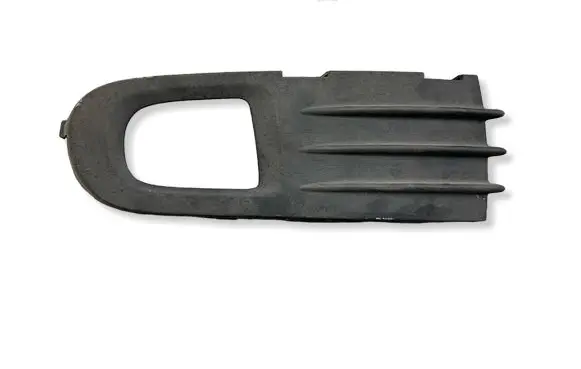 Volvo V50 Front bumper lower grill 30655885