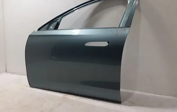 Mercedes-Benz E W214 Front door A2147205501