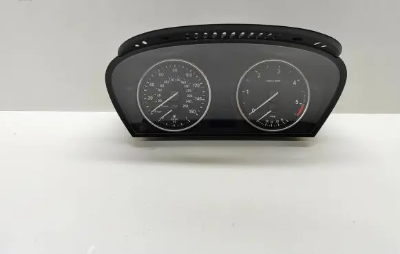 BMW 5 E60 E61 Speedometer (instrument cluster) 9194890 62109194890