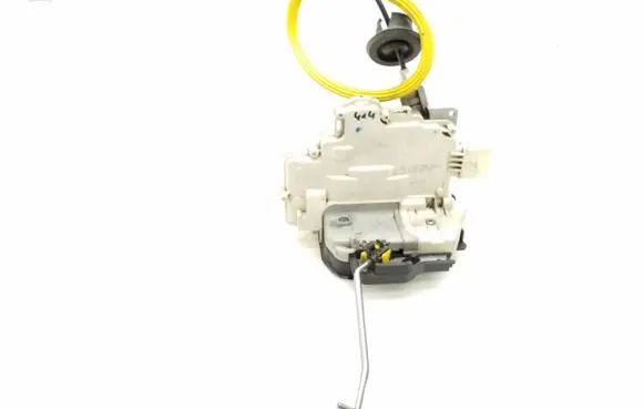Audi A6 S6 C6 4F Rear door lock 4F0839016A