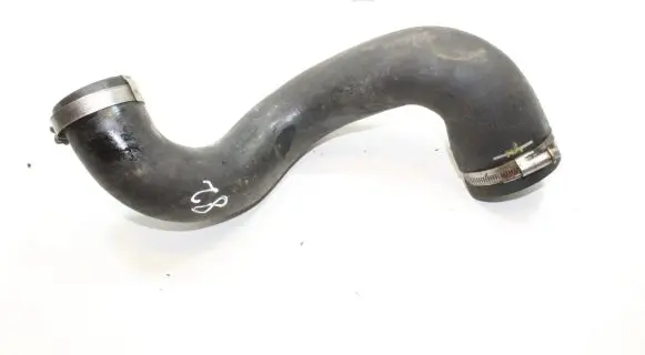 Land Rover Discovery 3 - LR3 Intercooler hose/pipe