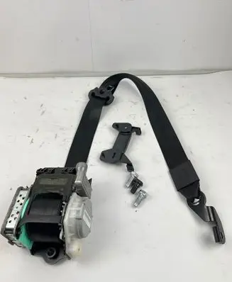Audi Q5 SQ5 Front seatbelt 8R1857705J TAKKTAPETR1
