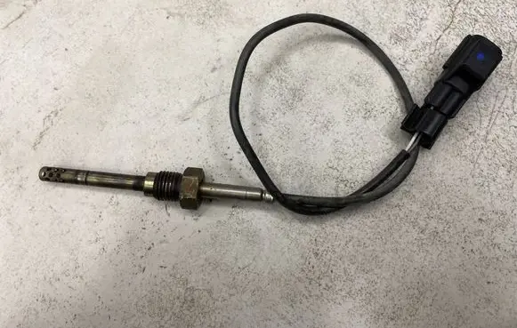 Volvo XC90 Exhaust gas temperature sensor 30729648