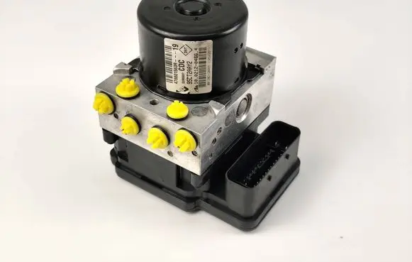 Renault Megane III ABS Pump 476601563R 10021204664 28561056403