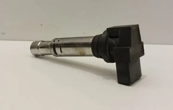 Volkswagen Tiguan High voltage ignition coil 036905715E