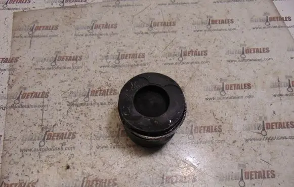 Mercedes-Benz E W211 Piston 