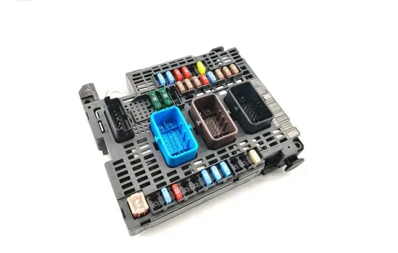 Citroen C4 II Fuse module 9807427980