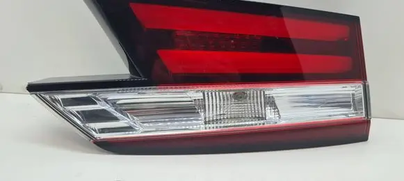 Honda Odyssey Tailgate rear/tail lights 