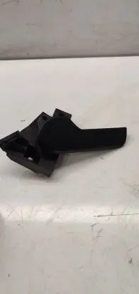 Volkswagen PASSAT B7 Engine bonnet (hood) release handle 1k1823633
