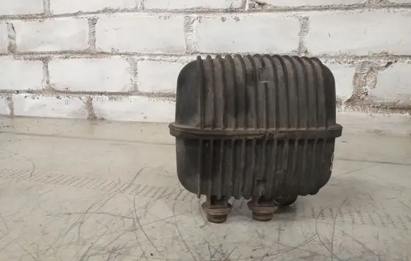 Audi A4 S4 B7 8E 8H Vacuum air tank 8E0129956