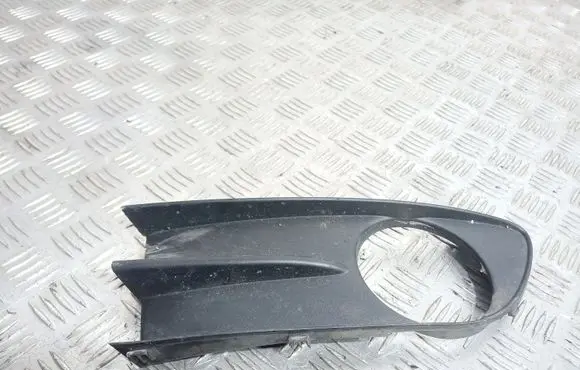 Renault Laguna II Front bumper lower grill 000009745