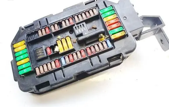 BMW X5 F15 Fuse box set 9265835 10688710