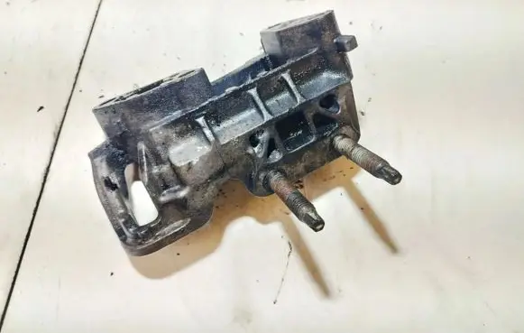 Ford Focus C-MAX Engine mounting bracket 3M516830AE