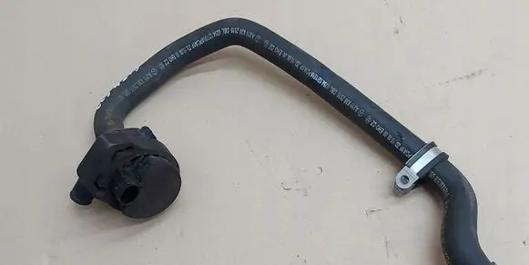 Mercedes-Benz CLS C219 Electric auxiliary coolant/water pump A2118350264parts