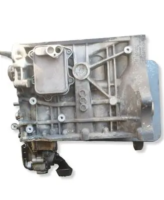 Volkswagen Golf V Engine block 