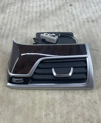 BMW 7 G11 G12 Dashboard side air vent grill/cover trim 9299498